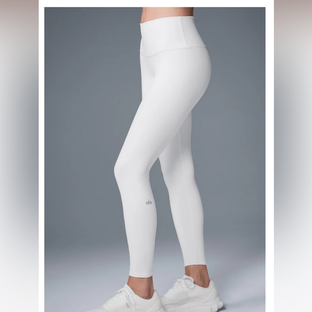 ALO high-waist airbrush legging in white